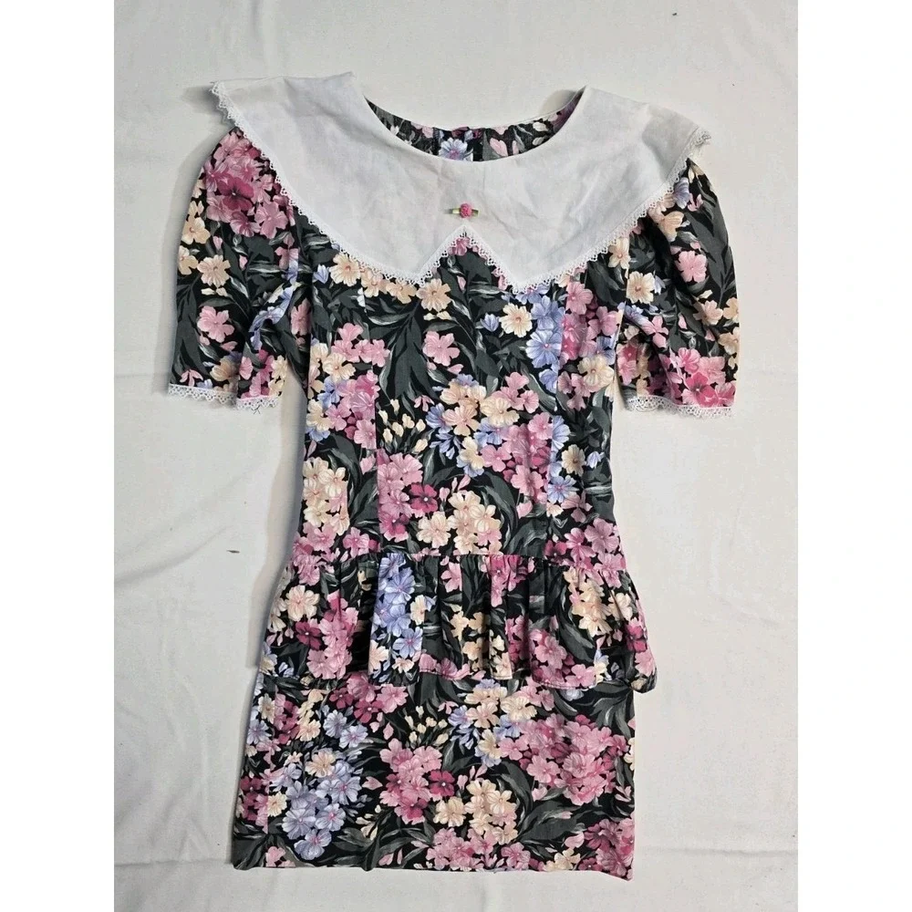 Vintage Girls Dress 14 Floral Carrousel Ruffle